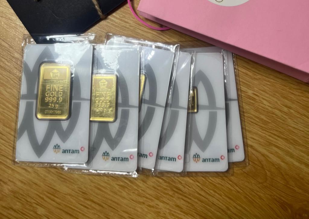 Emas Antam Makin Mahal! Harga Tembus Rp1,7 Juta per Gram