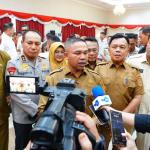 Gubernur Abdul Wahid Ingatkan Perusahaan Komitmen Jaga Infrastruktur Jalan di Riau