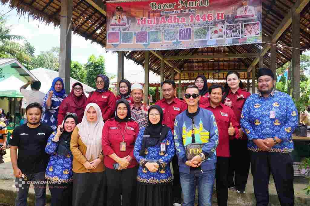 Operasi Pasar Pemko Tanjungpinang Disambut Antusias Warga