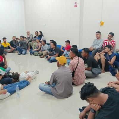 Polisi Dumai Amankan 37 PMI dan 1 Warga Bangladesh yang Masuk Secara Ilegal