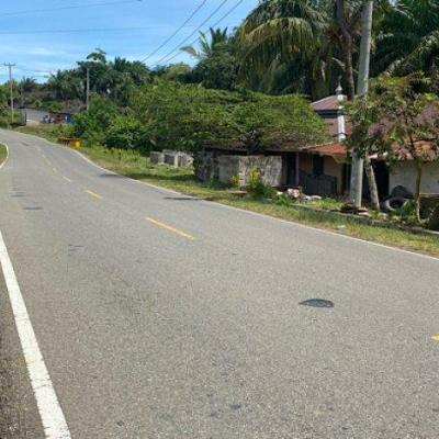 Lubang Mengintai di Jalintim Inhu saat Arus Balik, Polisi Minta Pengendara Hati-Hati