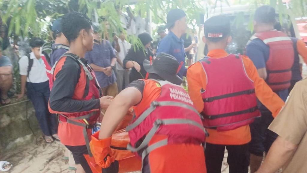 Tenggelam di Sungai Sail Pekanbaru, Fahri Ditemukan Meninggal Dunia