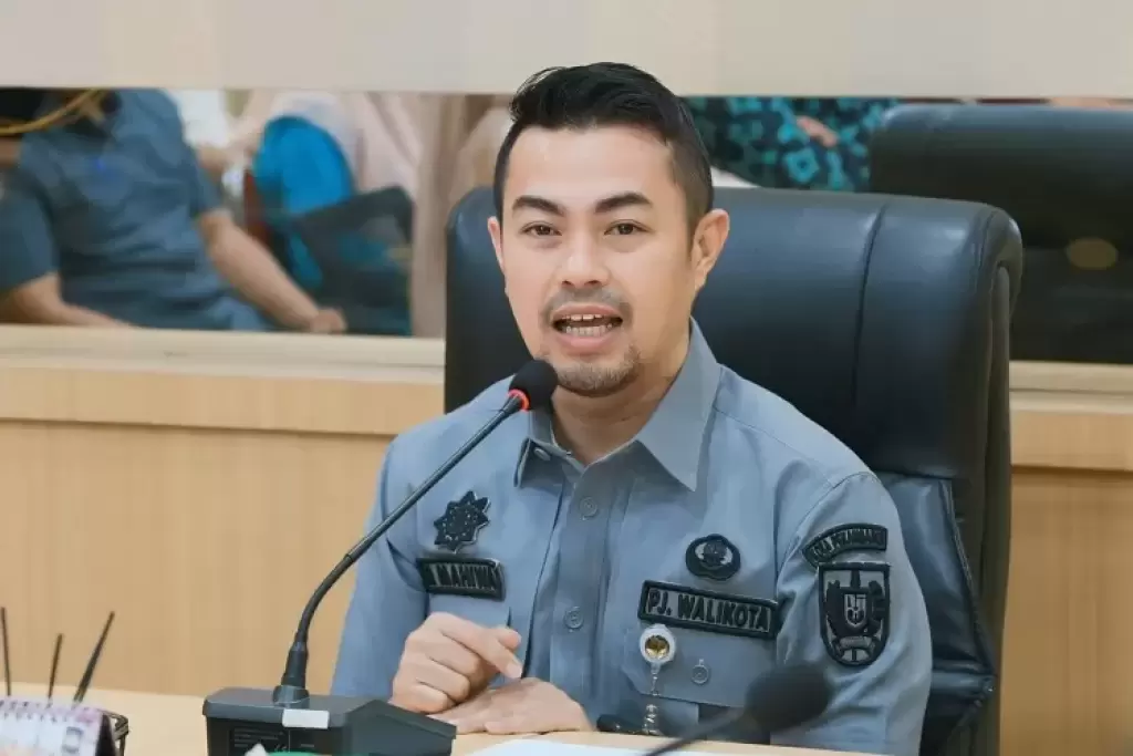 Pj Walikota Pekanbaru Dorong Kepemilikan e-KTP demi Partisipasi Maksimal di Pilkada 2024