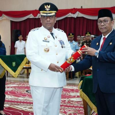 Pj Gubernur Riau Lantik Roni Rakhmat Jadi Pj Wali Kota Pekanbaru Gantikan Risnandar Mahiwa