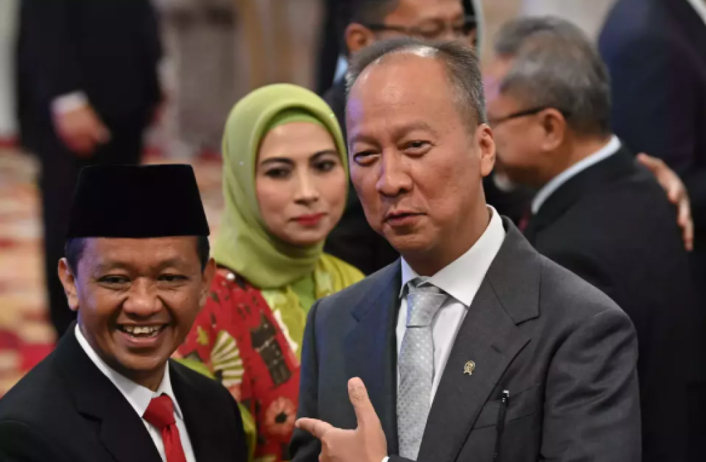 Menteri Perindustrian Tekan Apple Terkait Kekurangan Investasi dan Larangan iPhone 16