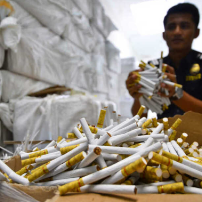 Anggota DPR Minta Pengawasan Diperketat, Rokok Ilegal Banjiri Pasar