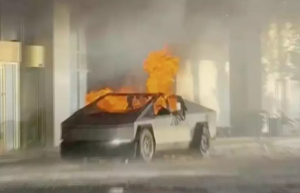 Pria yang Tewas dalam Truk Cyber ​​di Las Vegas Ditembak di Kepala Sebelum Ledakan