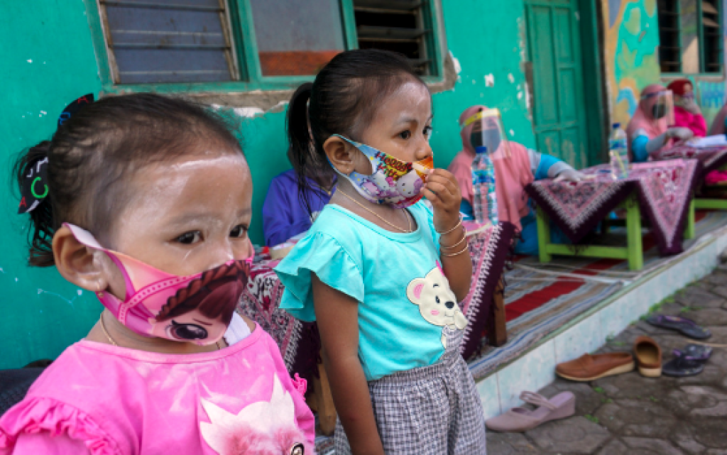 Risiko Human Metapneumovirus: Bagaimana Orang Tua Dapat Melindungi Anak dari Infeksi Telinga