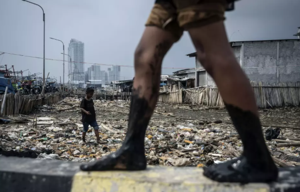 BPS: Tingkat Kemiskinan di Indonesia Turun 1,84 Juta Orang Sejak 2023