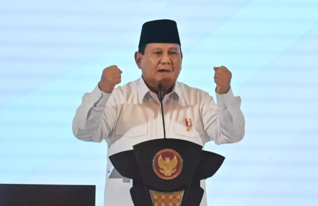 Sambut Pemimpin Baru, Prabowo Minta Dukungan Kadin untuk Pertumbuhan Ekonomi Sebesar 8 Persen