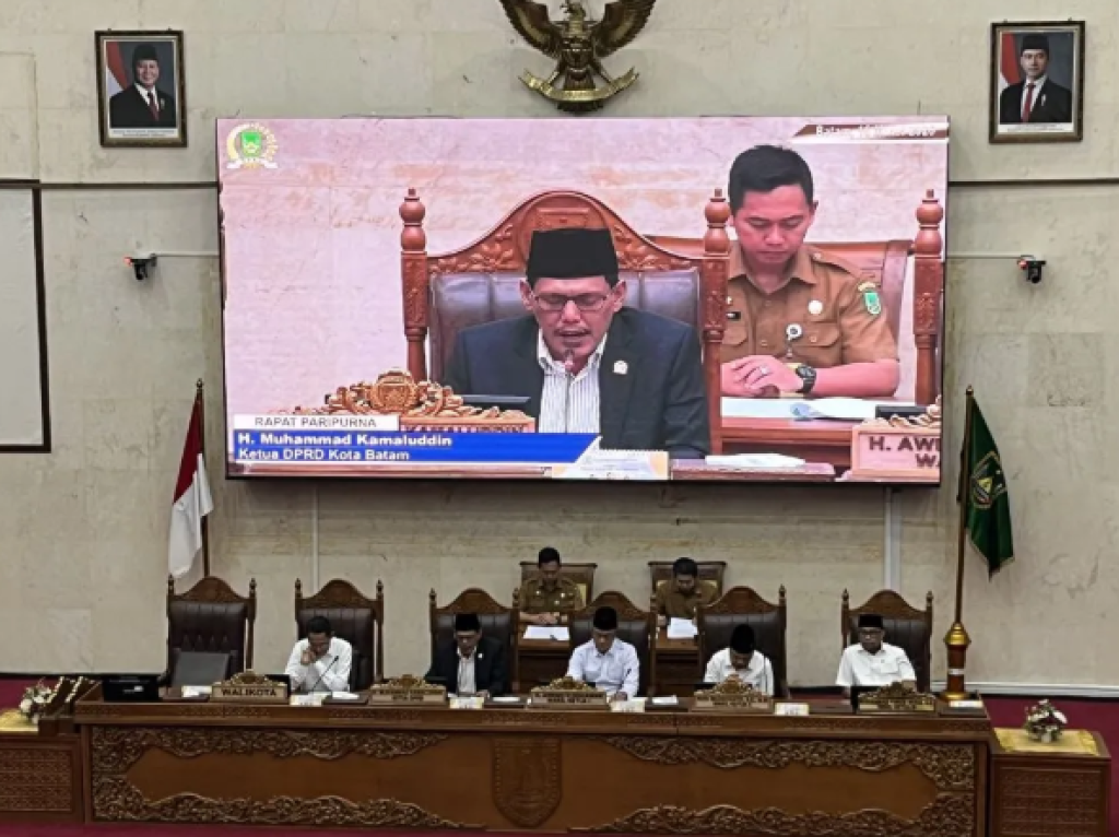 DPRD Batam Tunda Ranperda PSU Perumahan, Pembahasan Diperpanjang 60 Hari
