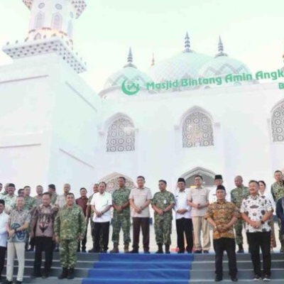 Ketua DPRD Batam Hadiri Peresmian Masjid Bintang Amin Angkasa di Lanud Hang Nadim