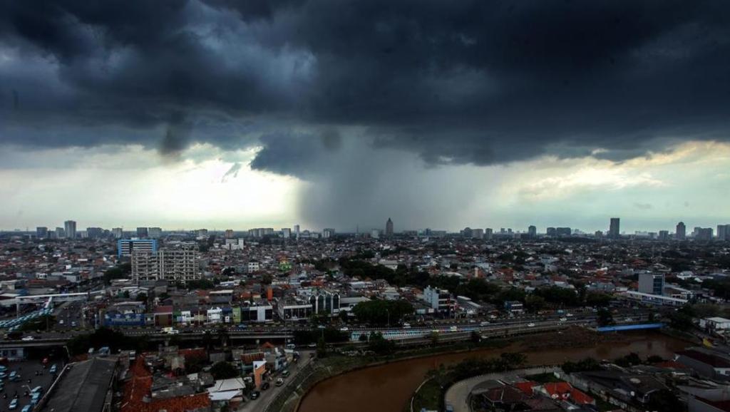 Pemprov Riau Bentuk Satgas Siaga untuk Mitigasi Bencana Hidrometeorologi