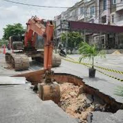 Pemko Pekanbaru Tambah Anggaran Perbaikan Jalan Rusak