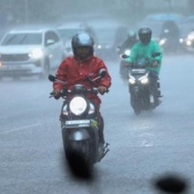 BMKG: Peringatan Dini Hujan Lebat di Rokan Hulu dan Rokan Hilir Hari Ini