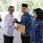 Serahkan 367 PPPK Batam, Wali Kota Amsakar Ingatkan Soal Disiplin