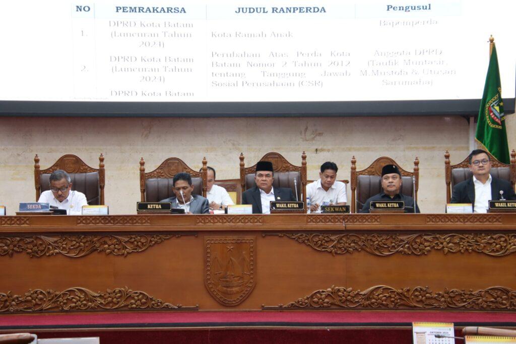 DPRD Batam Bahas 10 Ranperda Inisiatif dan Transportasi Massal