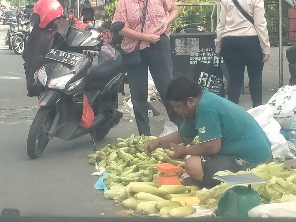 Penertiban PKL Ahmad Yani Kurang Maksimal, Warga : Kalau Tak Sanggup Jadi Kasat, Mundur Saja!