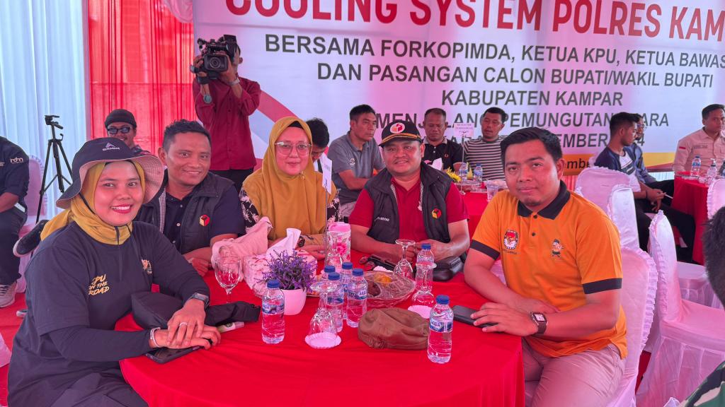 Ketua Bawaslu Kampar Hadiri Vicon Kapolri dan Apresiasi Cooling System Pilkada 2024