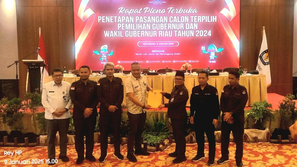 Hasil Pleno KPU Riau, Abdul Wahid-SF Hariyanto Resmi Jadi Gubernur dan Wakil Gubernur Riau Periode 2025-2030