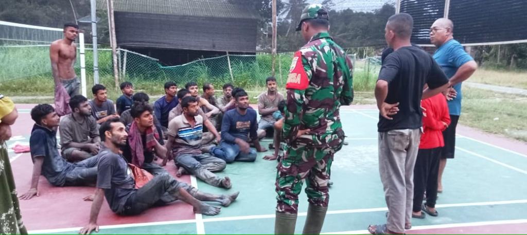21 WNA Bangladesh Terdampar di Pantai Beting Beras, Meranti