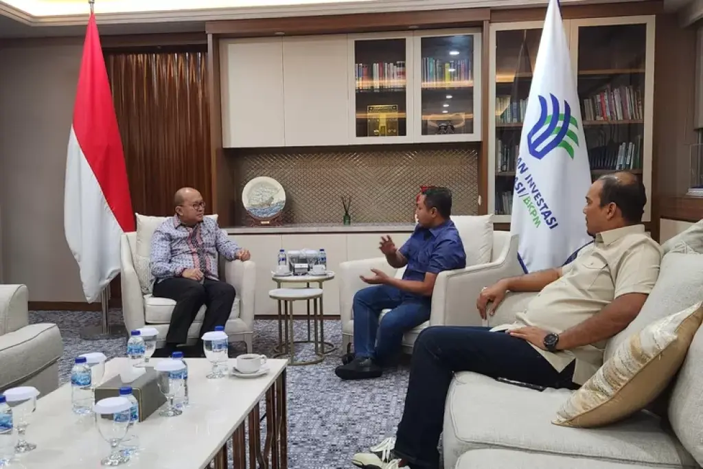 Gubernur Riau Abdul Wahid Perkuat Komunikasi dengan Pemerintah Pusat untuk Dorong Investasi