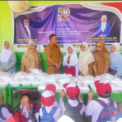Rayakan HUT ke-50, IWAPI Rohil Berkontribusi Pada Program Makan Bergizi Gratis