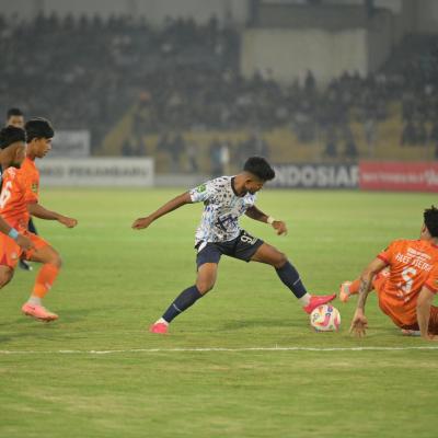 PSPS Pekanbaru vs Persiraja 1-0: Aji Santoso Puji Pemain, Sayangkan Kinerja Wasit