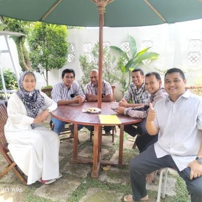 Open House Idul Fitri: Karmila Sari Perkuat Silaturahmi dengan Berbagai Kalangan