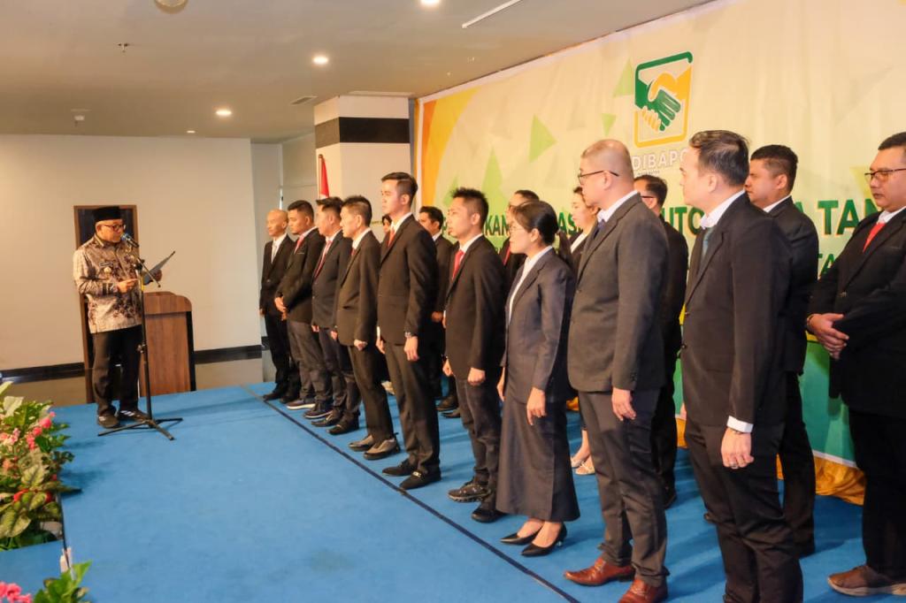 Lantik Pengurus ADIBAPOK, Wali Kota Tanjungpinang Harap Jadi Mitra Strategis Pemerintah