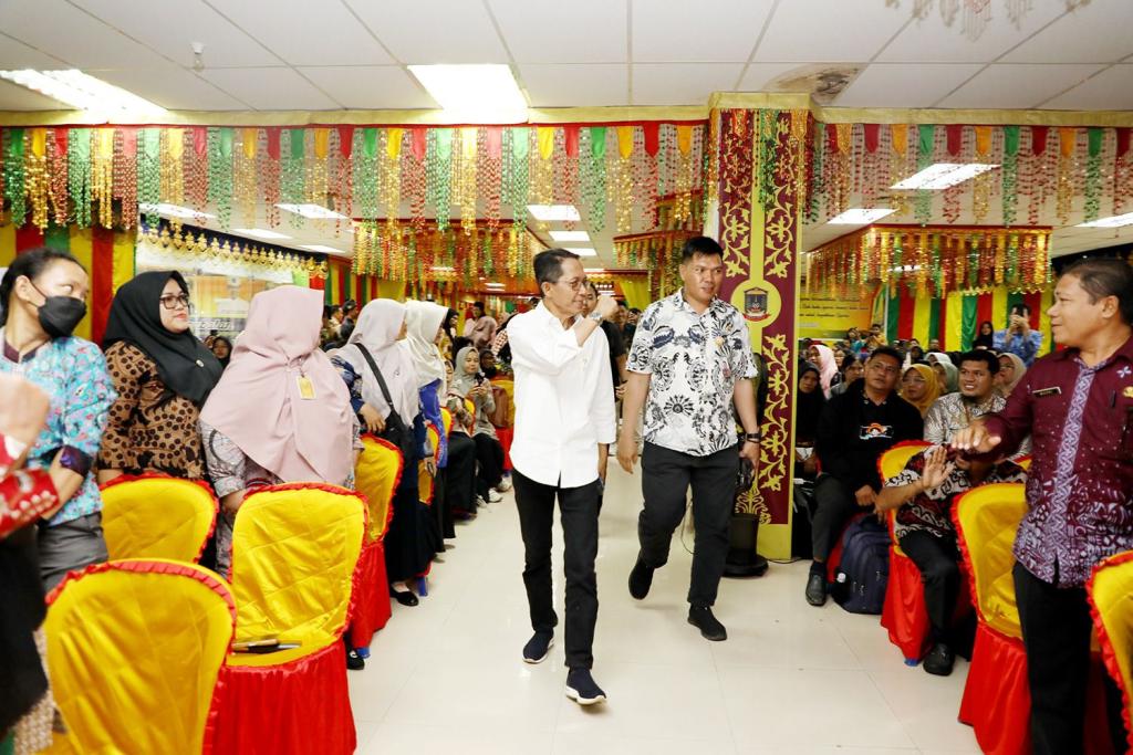 Wali Kota Batam Tegaskan Pentingnya Jati Diri di Tengah Arus Global